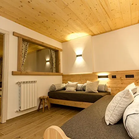 Al Foiron 3* クラヴィエーレ